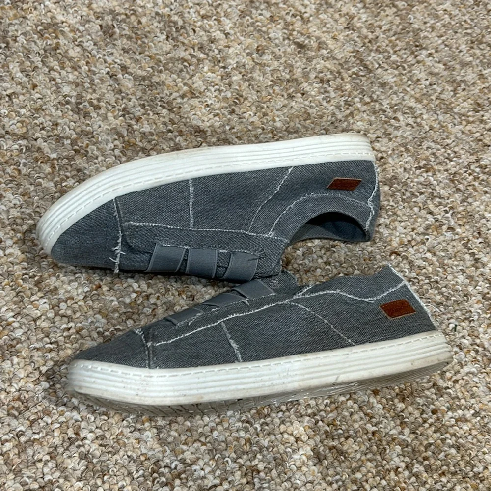 Women’s Blowfish Grey Denim Slip One 7.5 - Picture 2 of 7